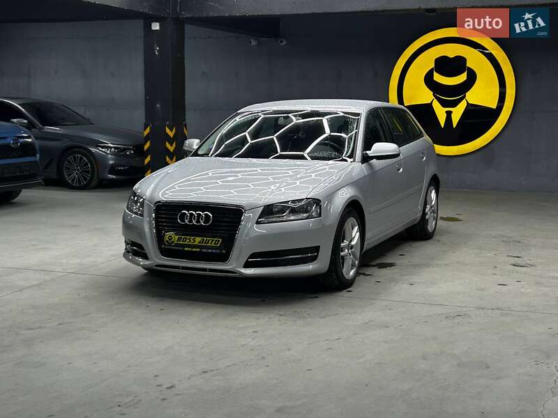 Хэтчбек Audi A3 2012 в Черновцах фото 3 Хэтчбек Audi A3 2012 в Черновцах