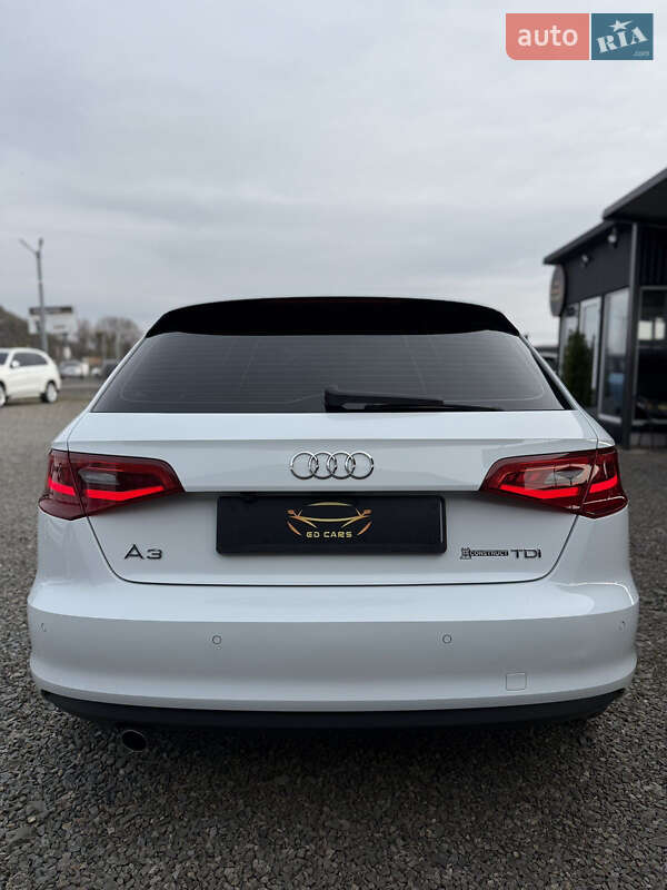Хэтчбек Audi A3 2015 в Мукачево