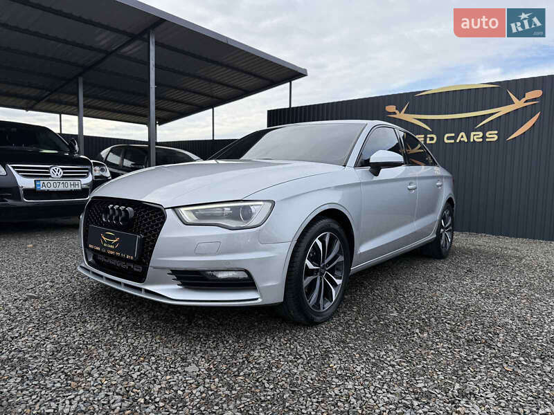 Седан Audi A3 2013 в Мукачево фото Седан Audi A3 2013 в Мукачево