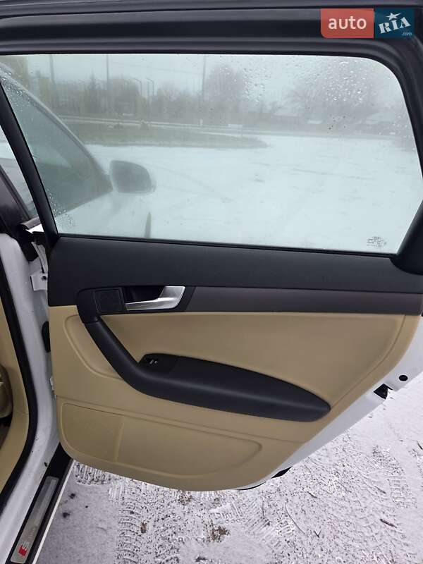 Хэтчбек Audi A3 2011 в Конотопе