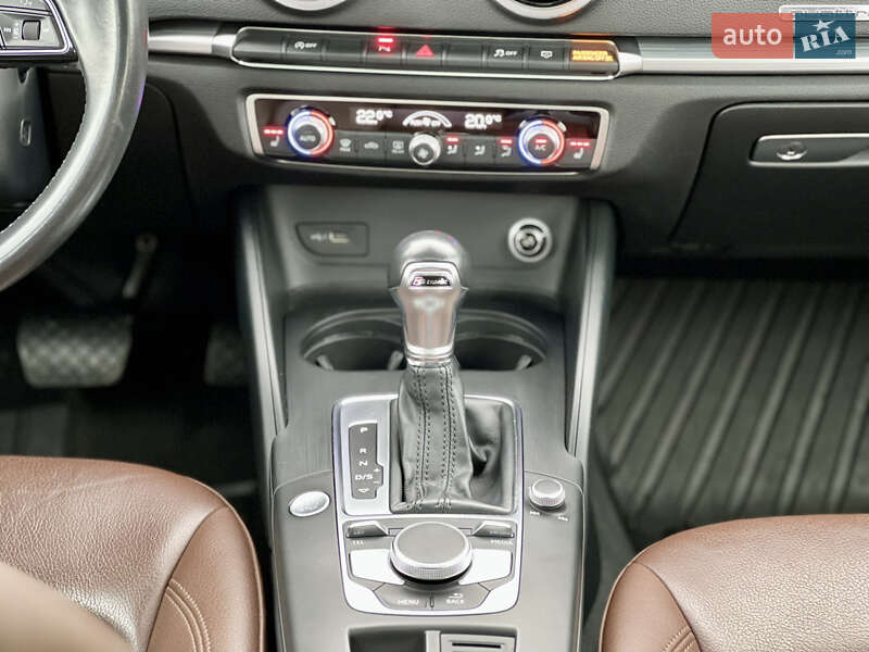 Седан Audi A3 2017 в Киеве фото 35 Седан Audi A3 2017 в Киеве