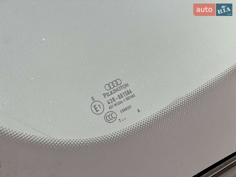 Седан Audi A3 2017 в Киеве фото 76 Седан Audi A3 2017 в Киеве