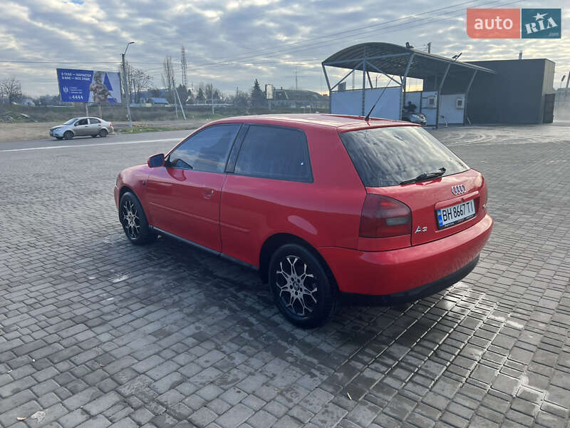 Хэтчбек Audi A3 1998 в Одессе