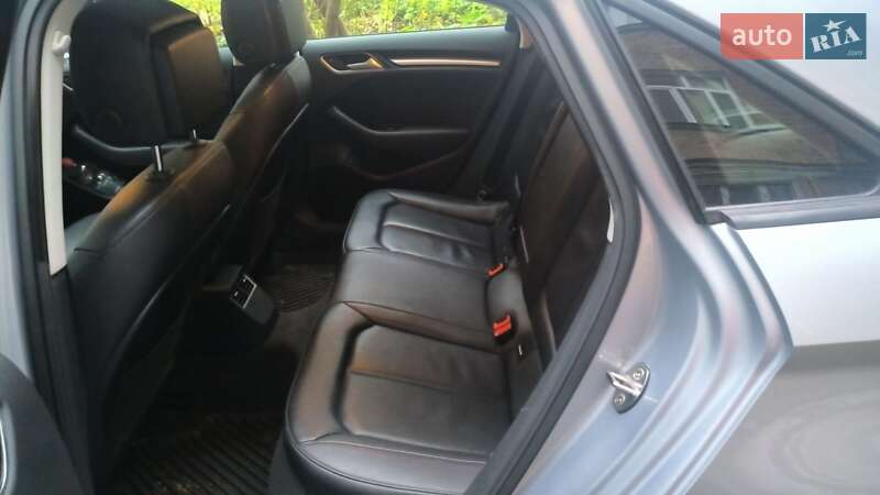 Седан Audi A3 2015 в Киеве