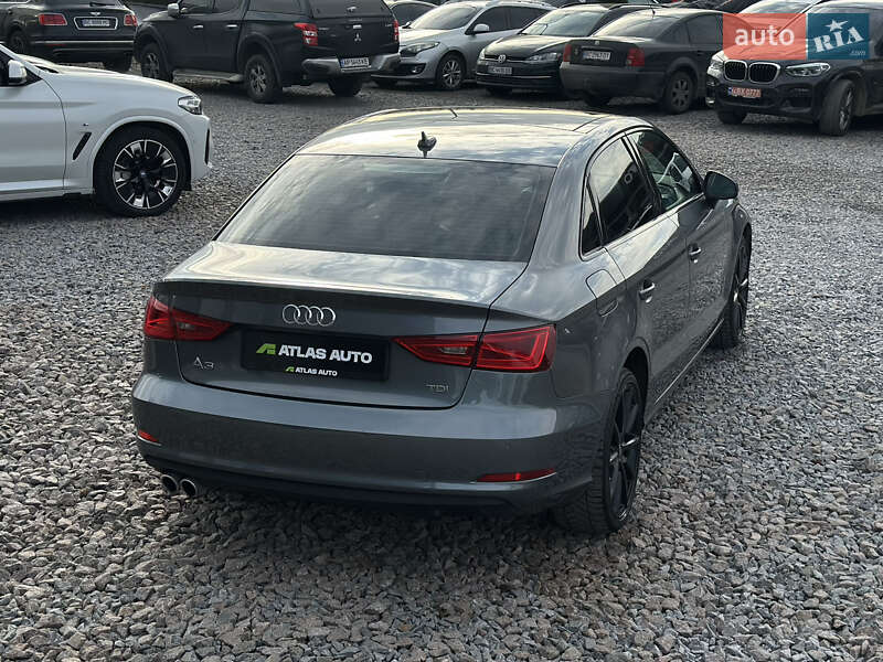 Седан Audi A3 2014 в Львове