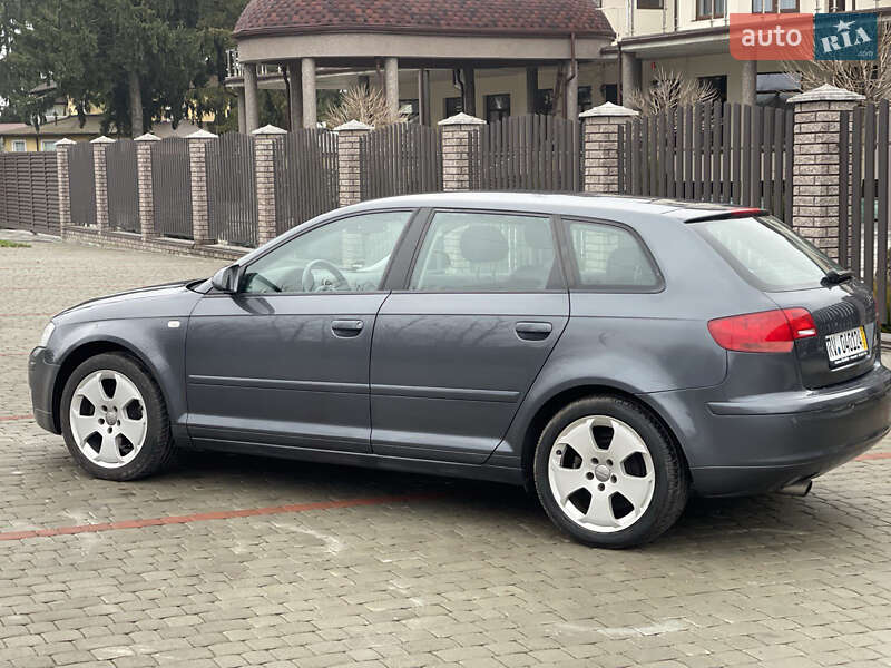 Хэтчбек Audi A3 2005 в Староконстантинове