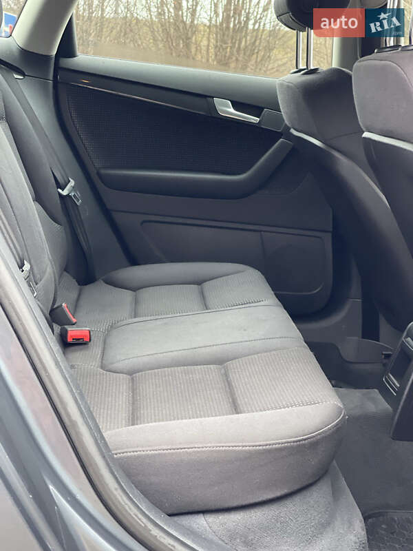 Хэтчбек Audi A3 2005 в Староконстантинове