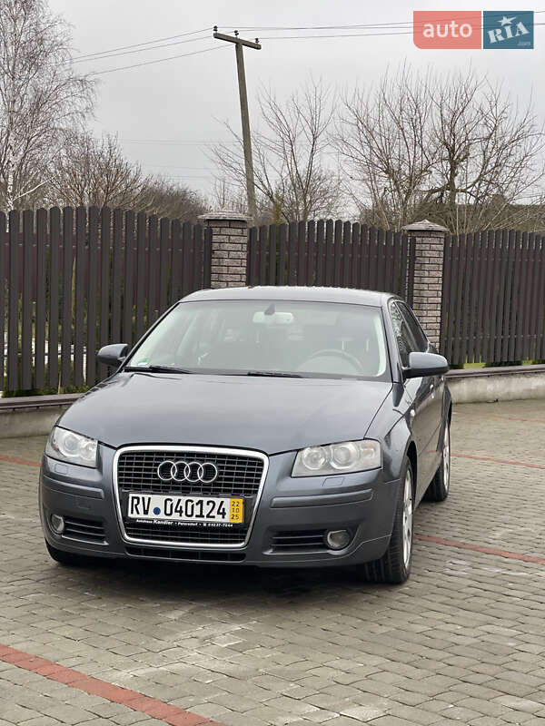 Хэтчбек Audi A3 2005 в Староконстантинове