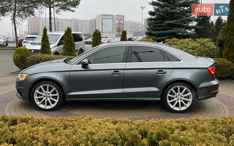 Седан Audi A3 2014 в Львові