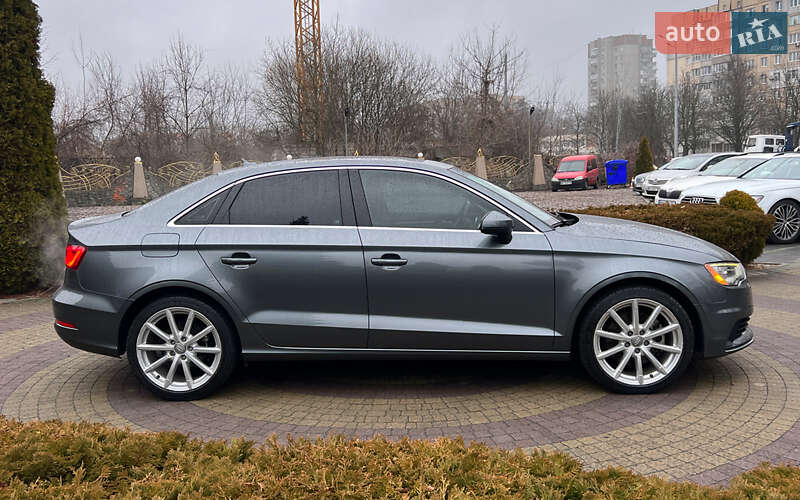 Седан Audi A3 2014 в Львові