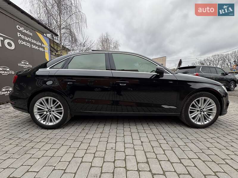 Седан Audi A3 2018 в Виннице