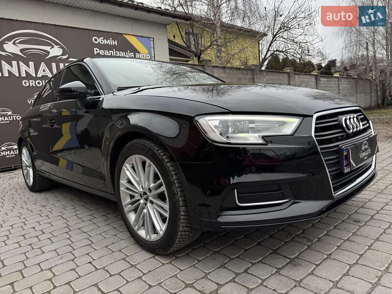 Седан Audi A3 2018 в Виннице