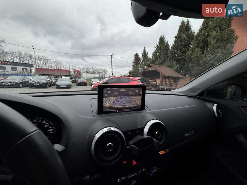 Седан Audi A3 2018 в Виннице