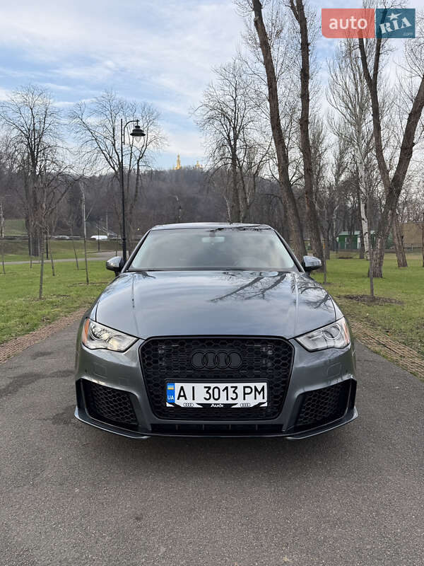 Седан Audi A3 2015 в Киеве