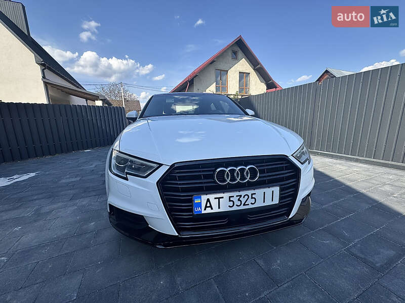 Седан Audi A3 2017 в Коломые