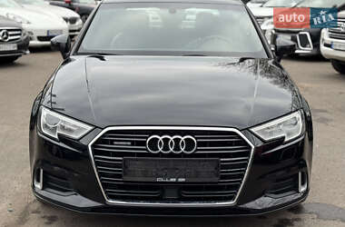 Седан Audi A3 2016 в Одессе