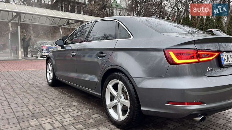 Седан Audi A3 2015 в Києві
