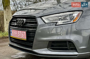 Седан Audi A3 2017 в Рівному