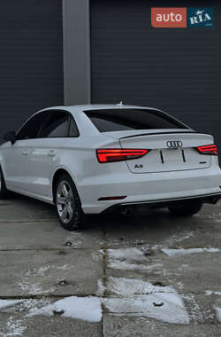 Седан Audi A3 2017 в Івано-Франківську