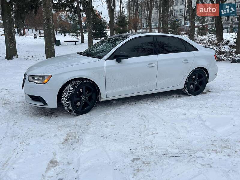 Седан Audi A3 2014 в Києві