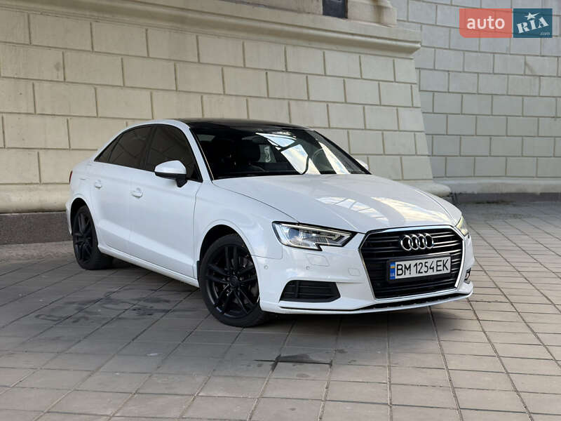 Седан Audi A3 2014 в Одесі
