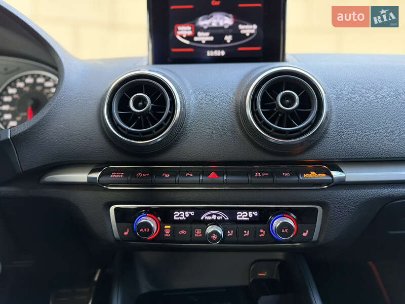 Седан Audi A3 2014 в Одесі