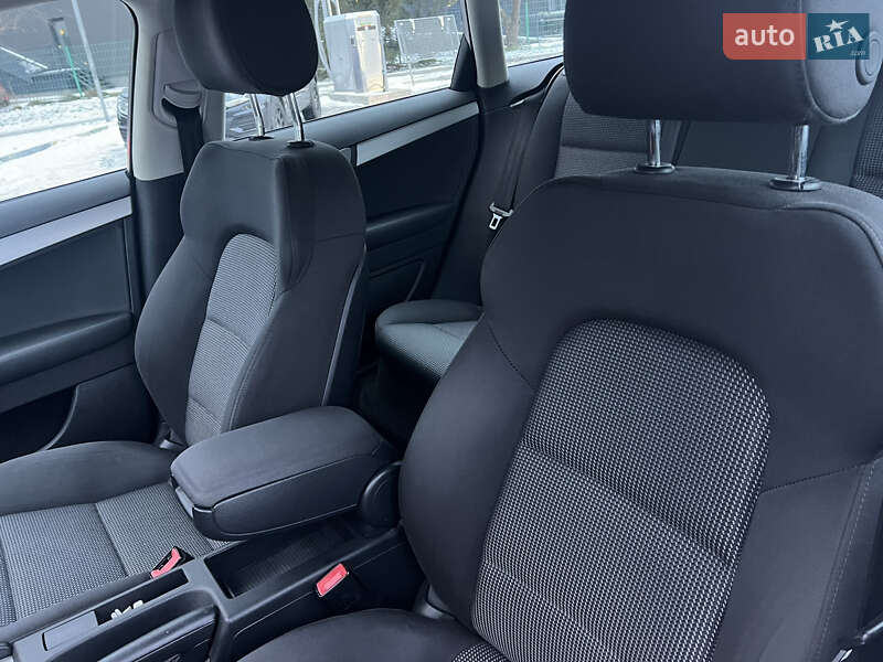 Хэтчбек Audi A3 2009 в Луцке