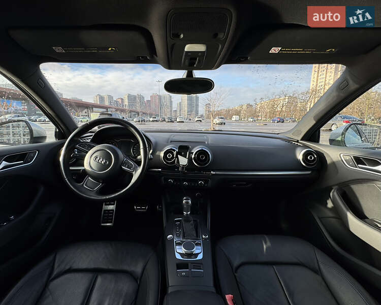 Седан Audi A3 2014 в Киеве