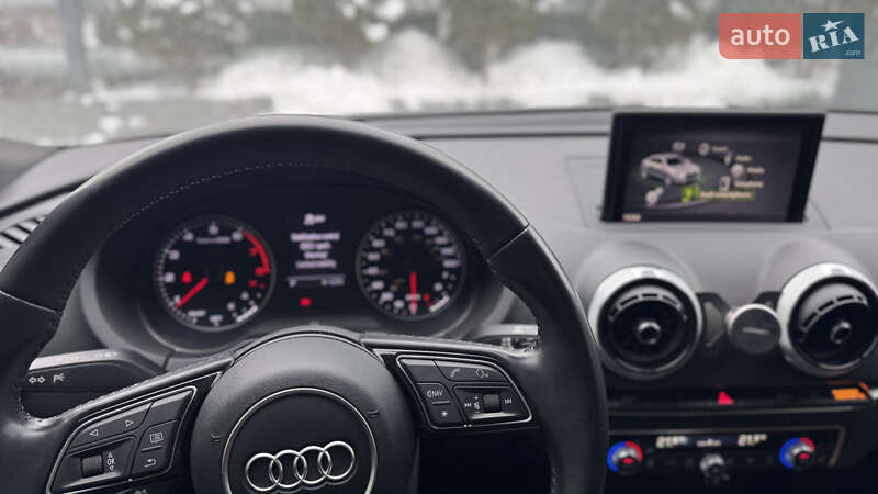 Седан Audi A3 2017 в Ізюмі