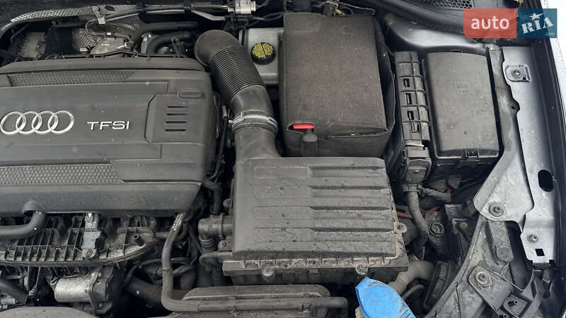 Седан Audi A3 2017 в Ізюмі