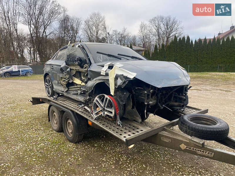 Седан Audi A3 2017 в Киеве фото 5 Седан Audi A3 2017 в Киеве