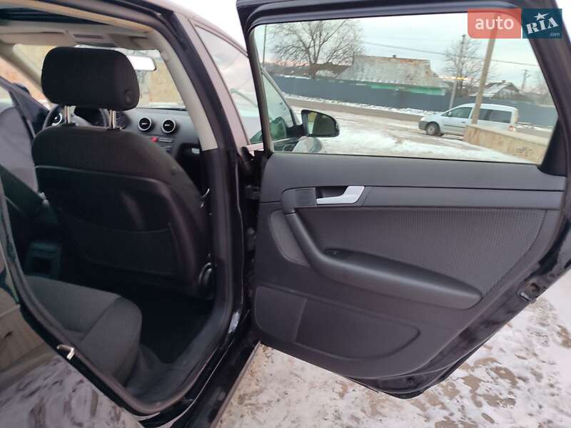 Хэтчбек Audi A3 2006 в Черновцах