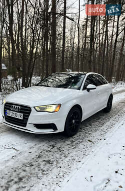 Седан Audi A3 2016 в Ивано-Франковске