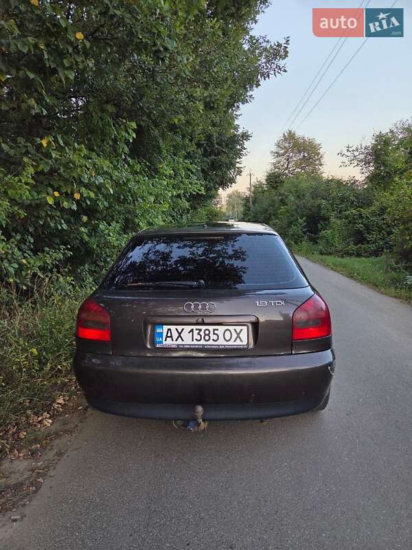 Хэтчбек Audi A3 1996 в Харькове