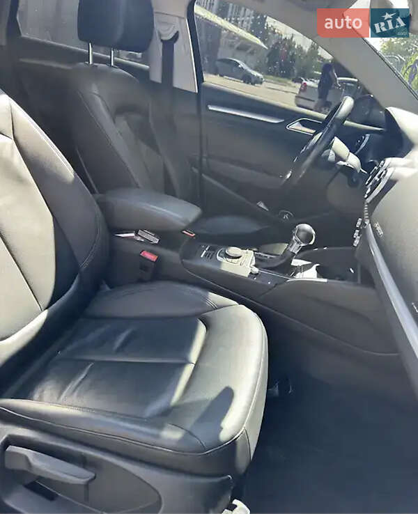 Седан Audi A3 2016 в Тернополе