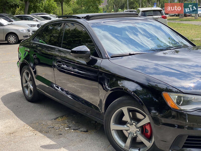 Седан Audi A3 2015 в Киеве