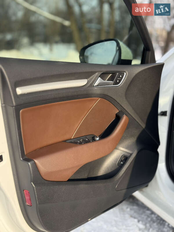 Седан Audi A3 2015 в Хмельницком