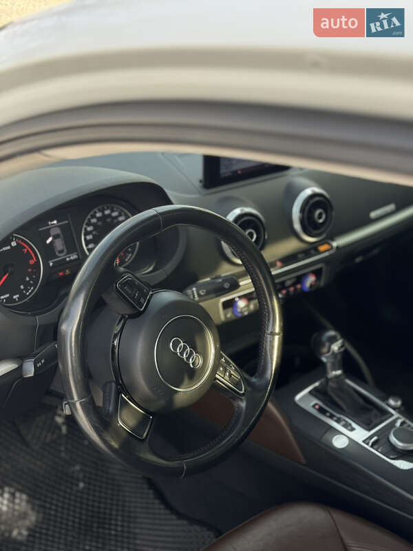 Седан Audi A3 2015 в Хмельницком фото 12 Седан Audi A3 2015 в Хмельницком