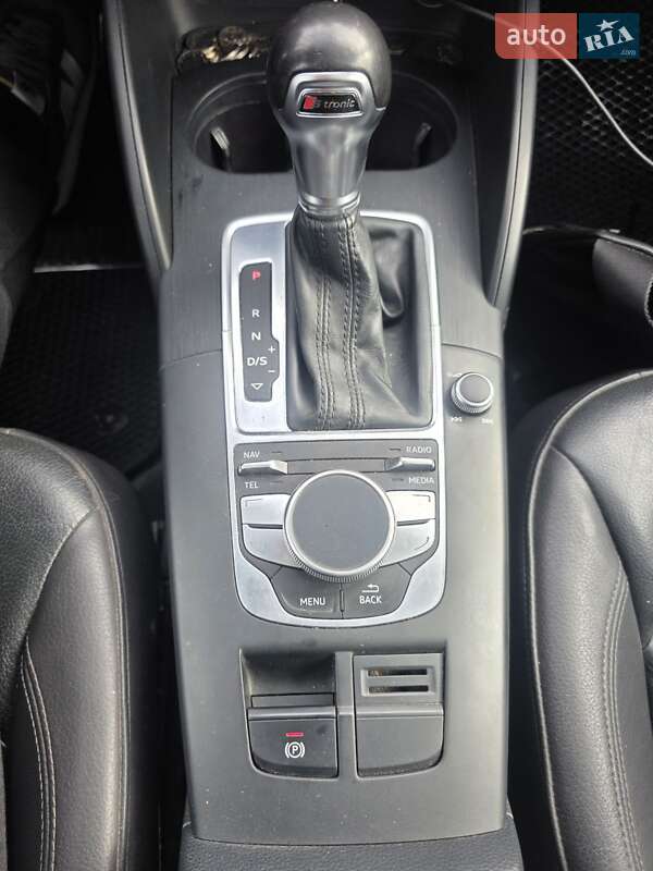 Седан Audi A3 2014 в Днепре