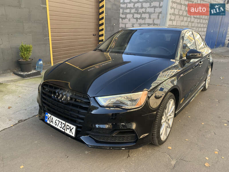 Седан Audi A3 2014 в Киеве