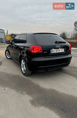 Хэтчбек Audi A3 2012 в Дрогобыче