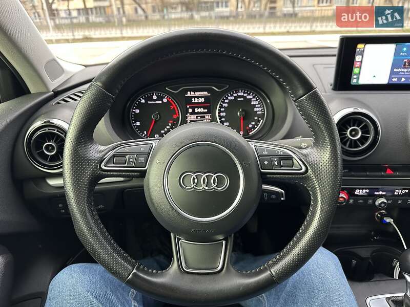 Седан Audi A3 2014 в Харькове