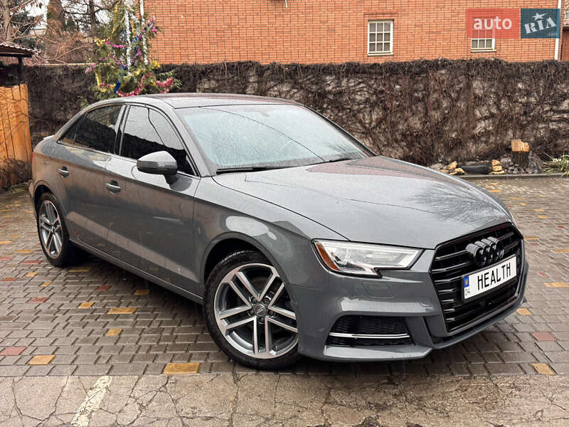 Седан Audi A3 2020 в Кривом Роге
