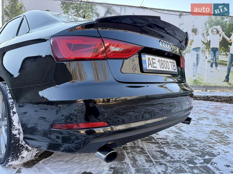 Седан Audi A3 2016 в Одессе
