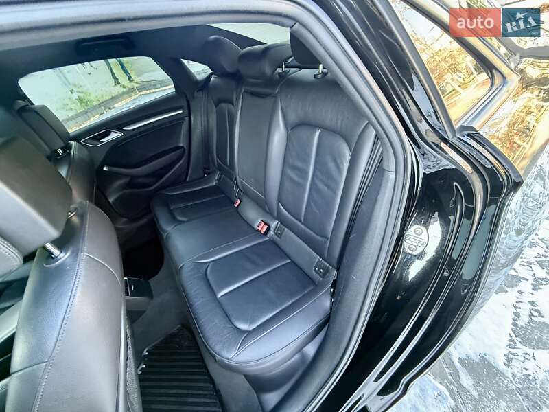 Седан Audi A3 2016 в Одессе