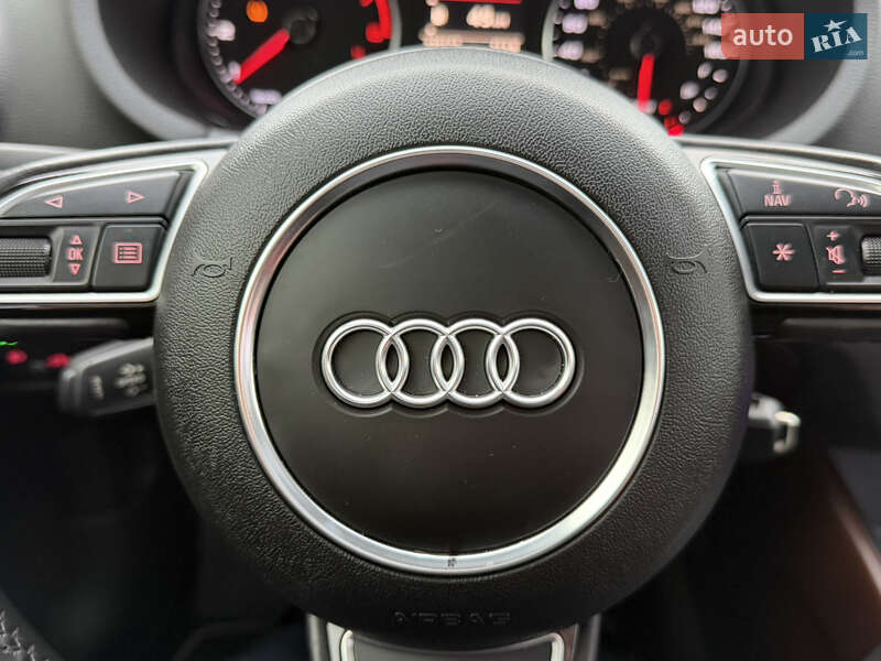 Седан Audi A3 2016 в Харькове