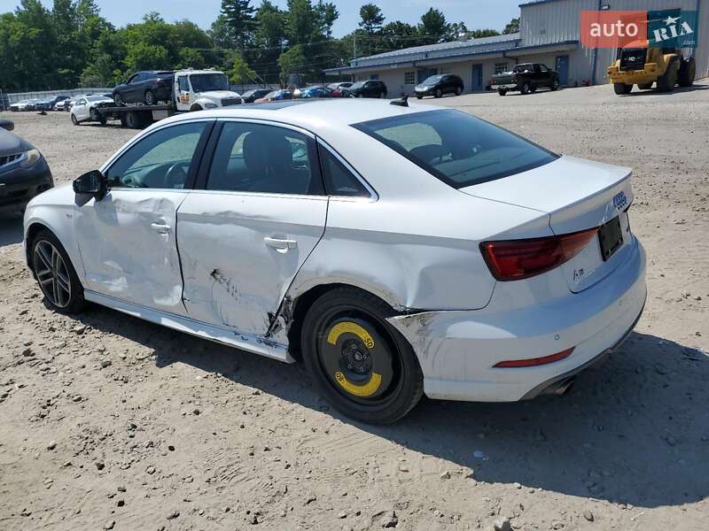 Седан Audi A3 2019 в Киеве