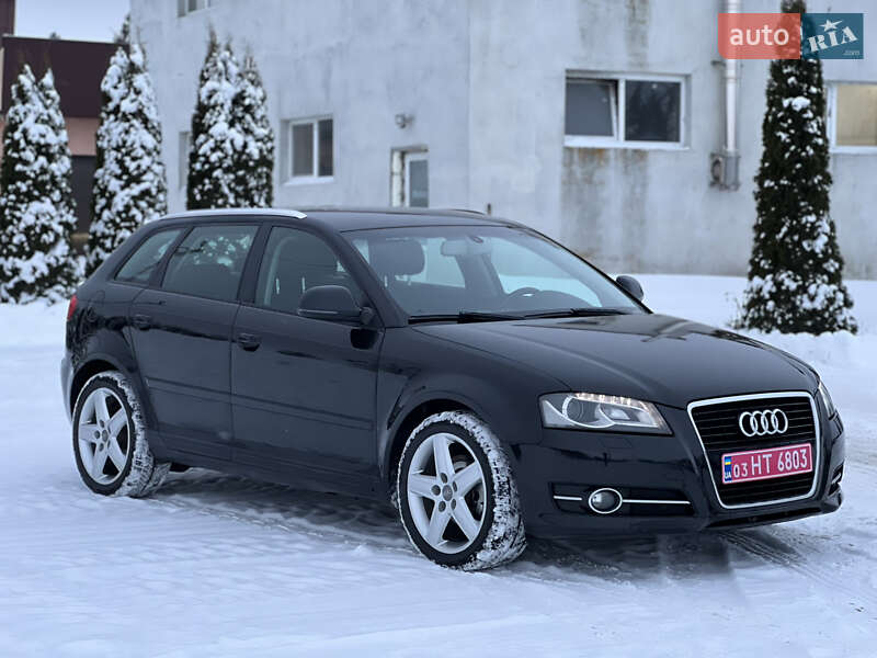 Хэтчбек Audi A3 2009 в Староконстантинове