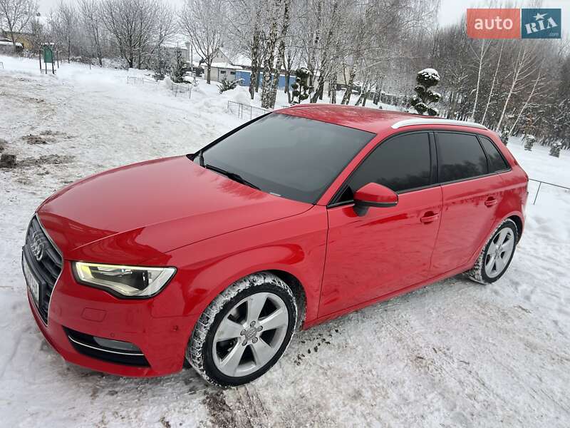 Хэтчбек Audi A3 2015 в Хмельницком