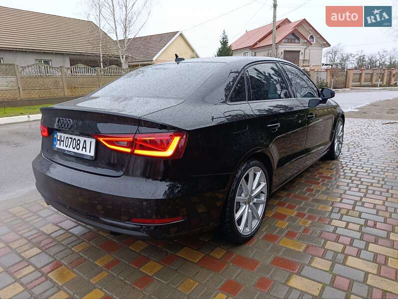 Седан Audi A3 2015 в Білгороді-Дністровському